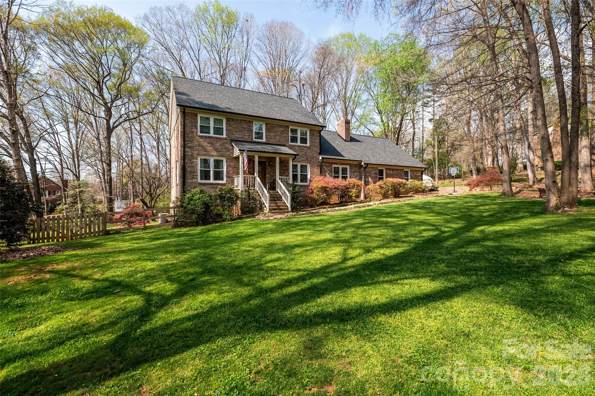 main property photo 1