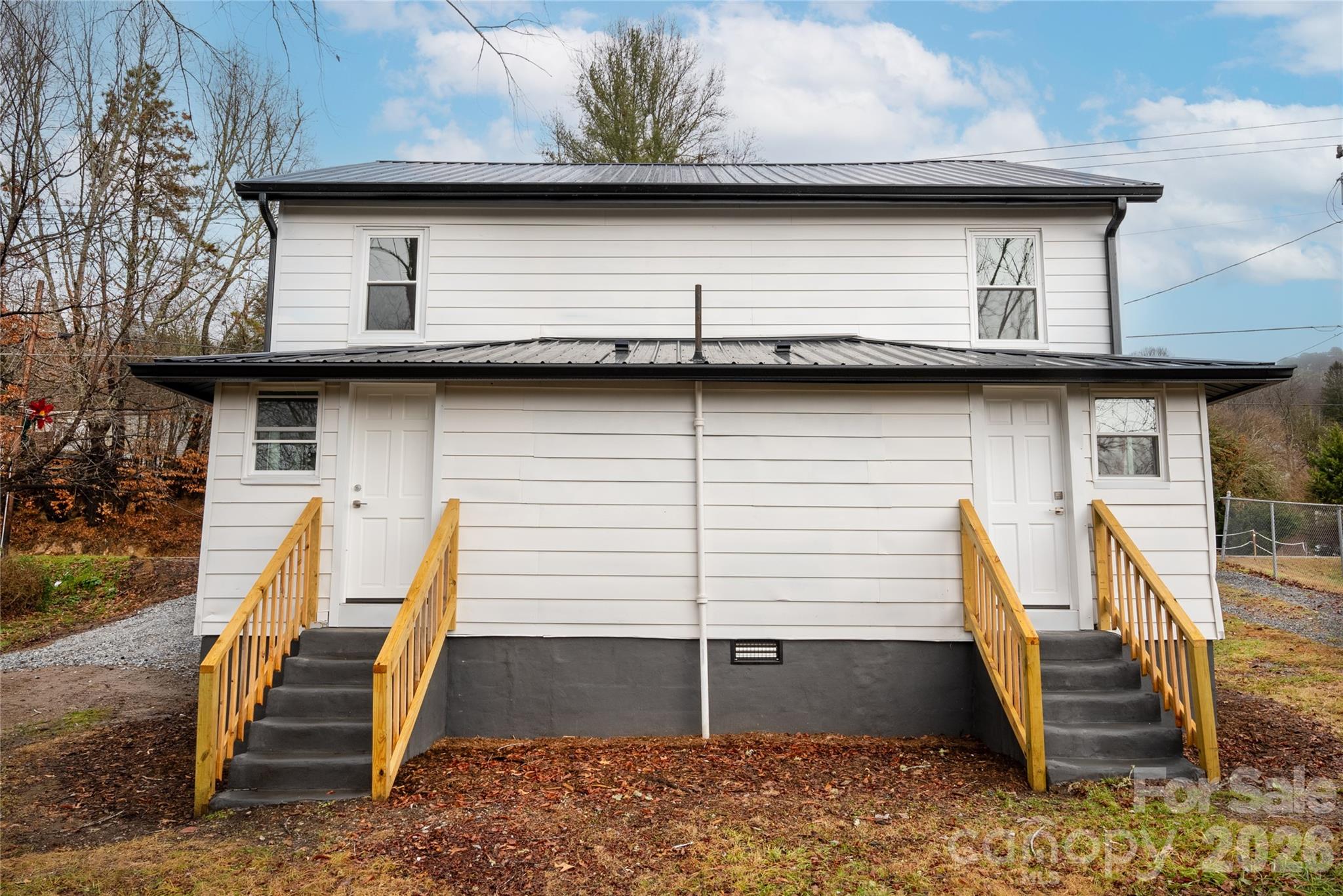 main property photo 23