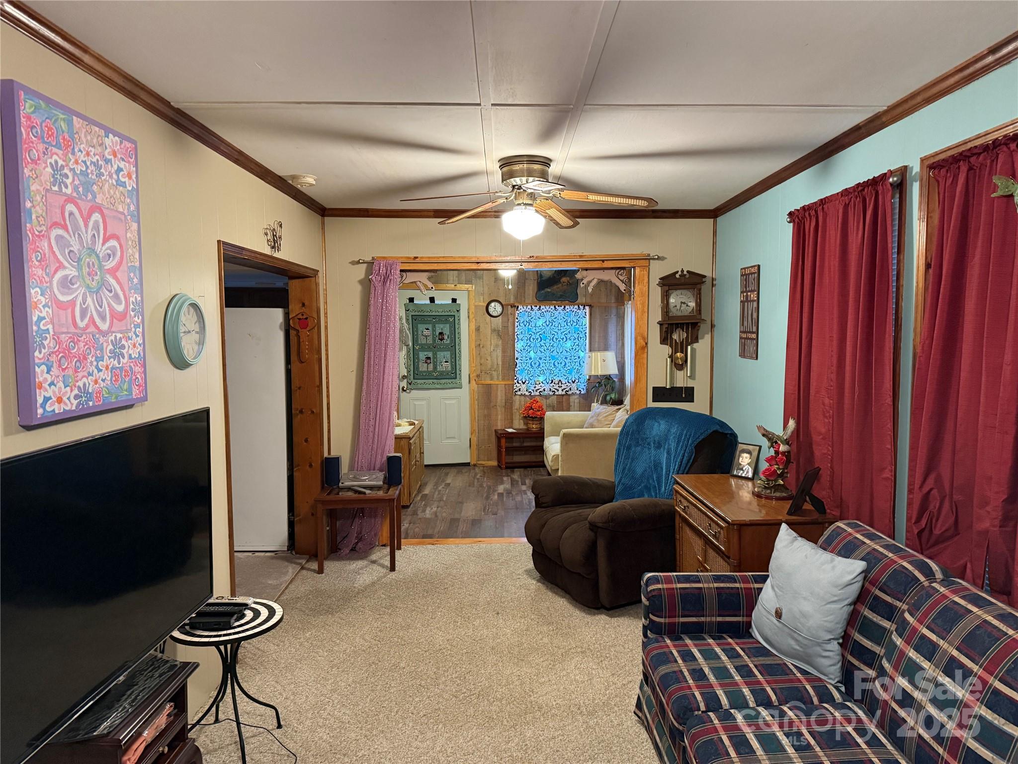 main property photo 13
