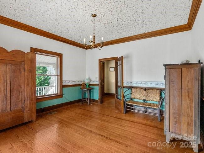 property viewer photo 15