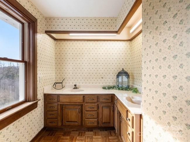 property viewer photo 18