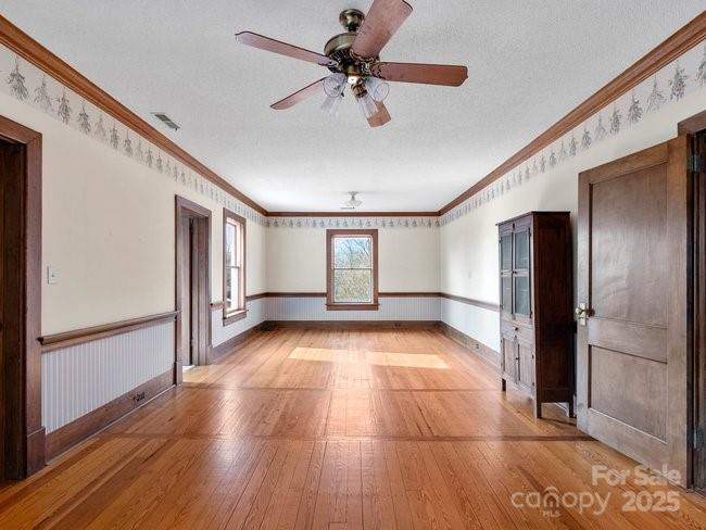 property viewer photo 20