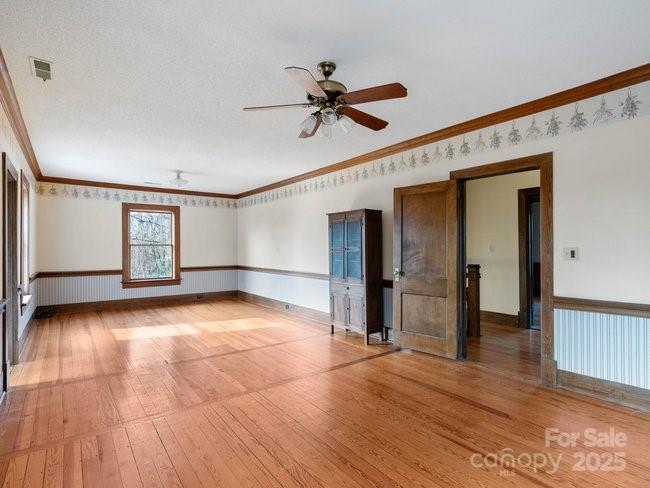 property viewer photo 21