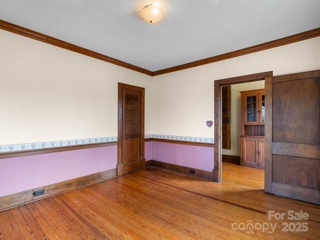 property viewer photo 26