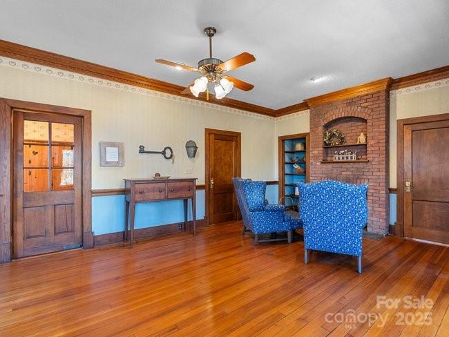 property viewer photo 9