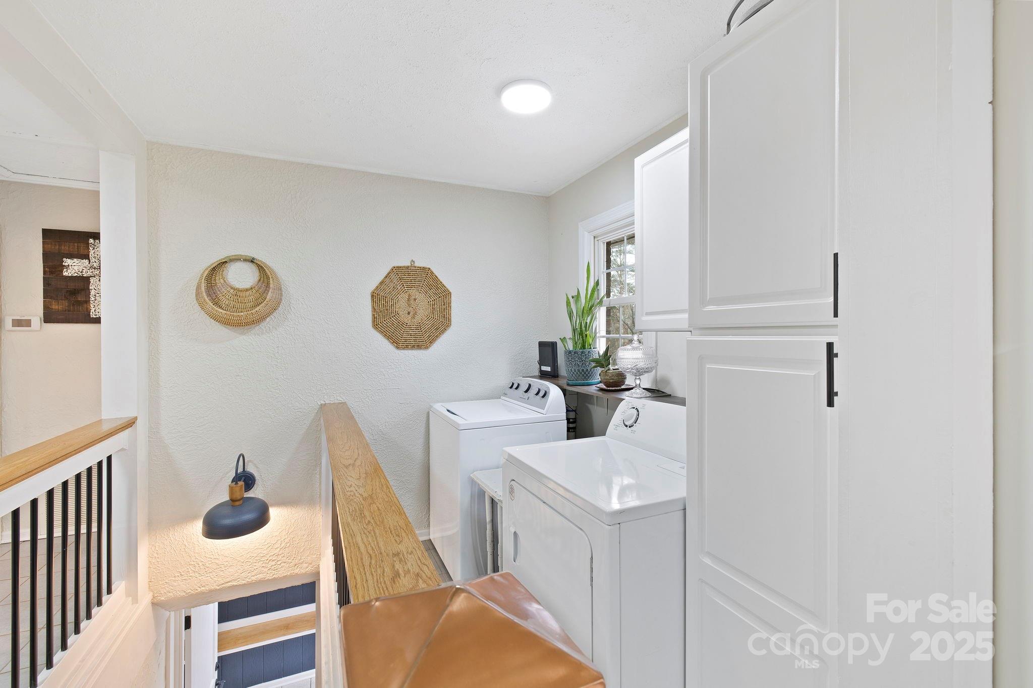 property viewer photo 10