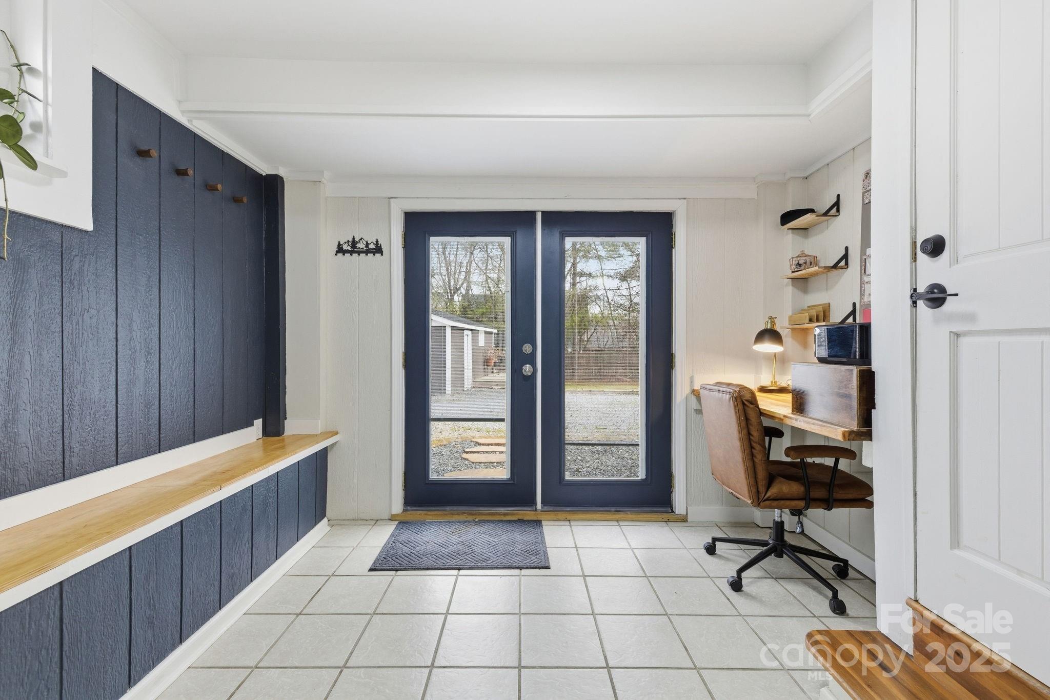 property viewer photo 18