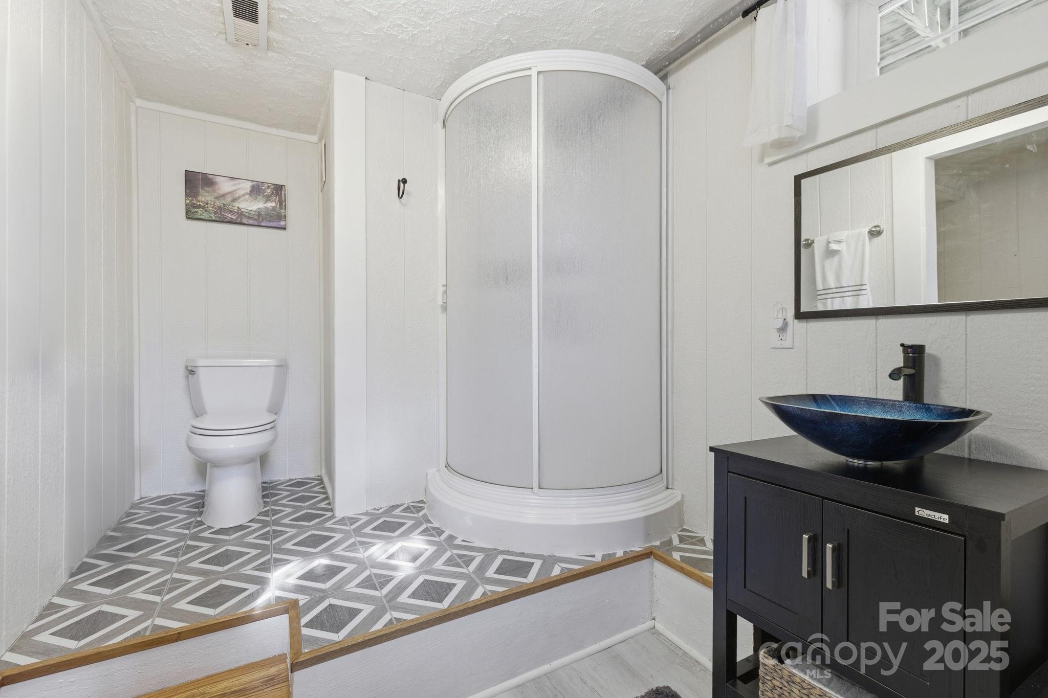 property viewer photo 21