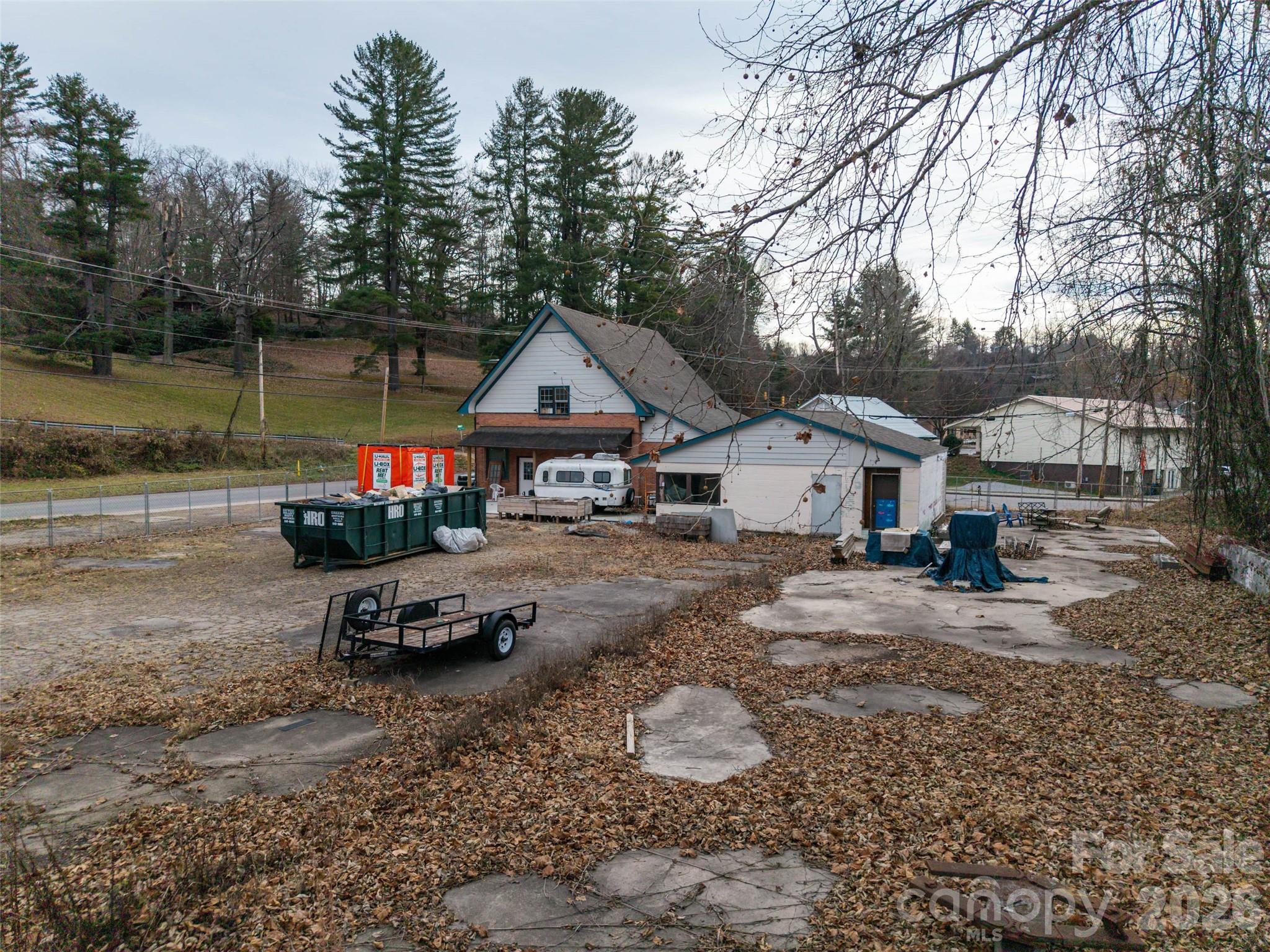 main property photo 26