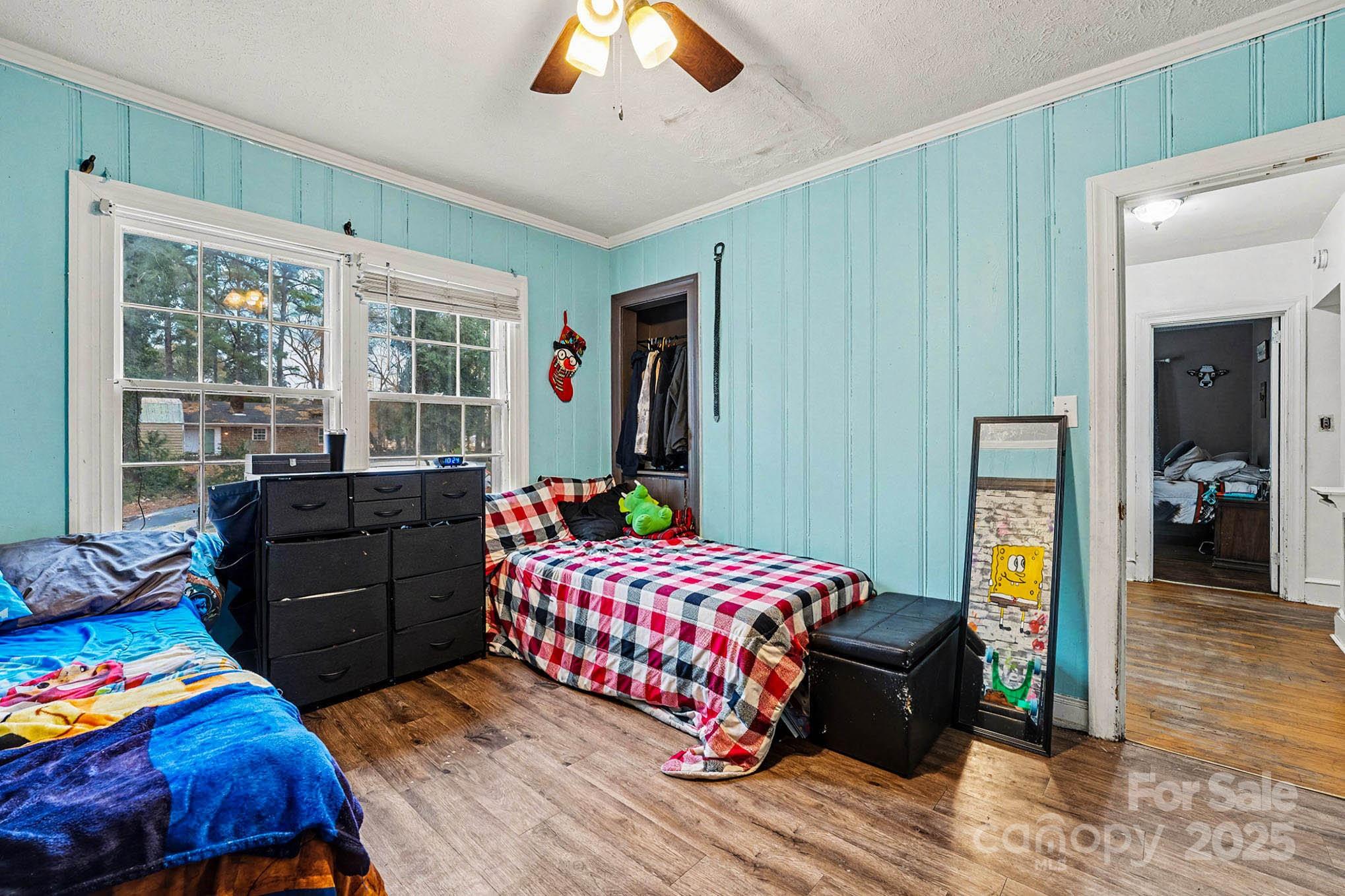 main property photo 16