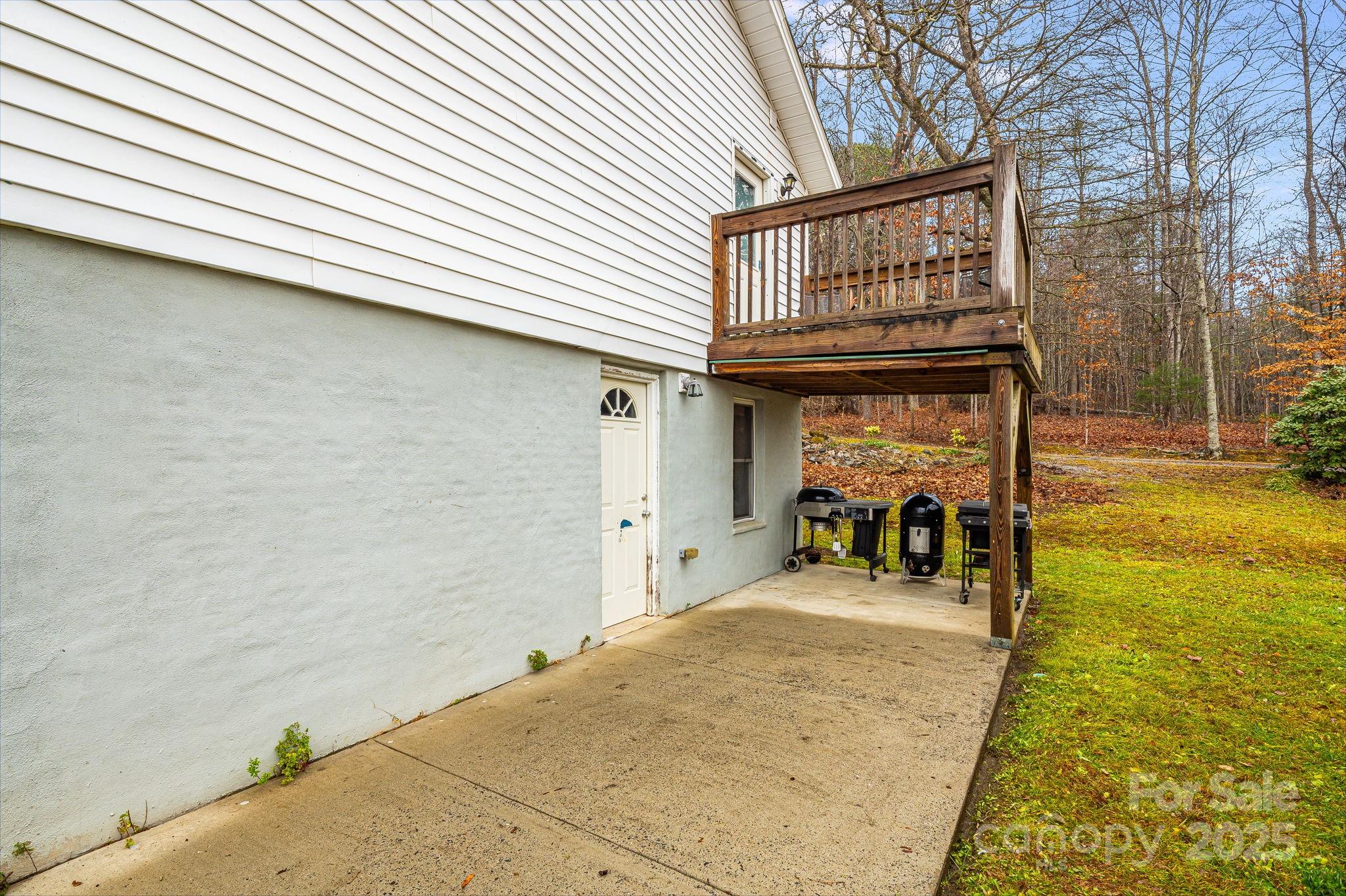 main property photo 22