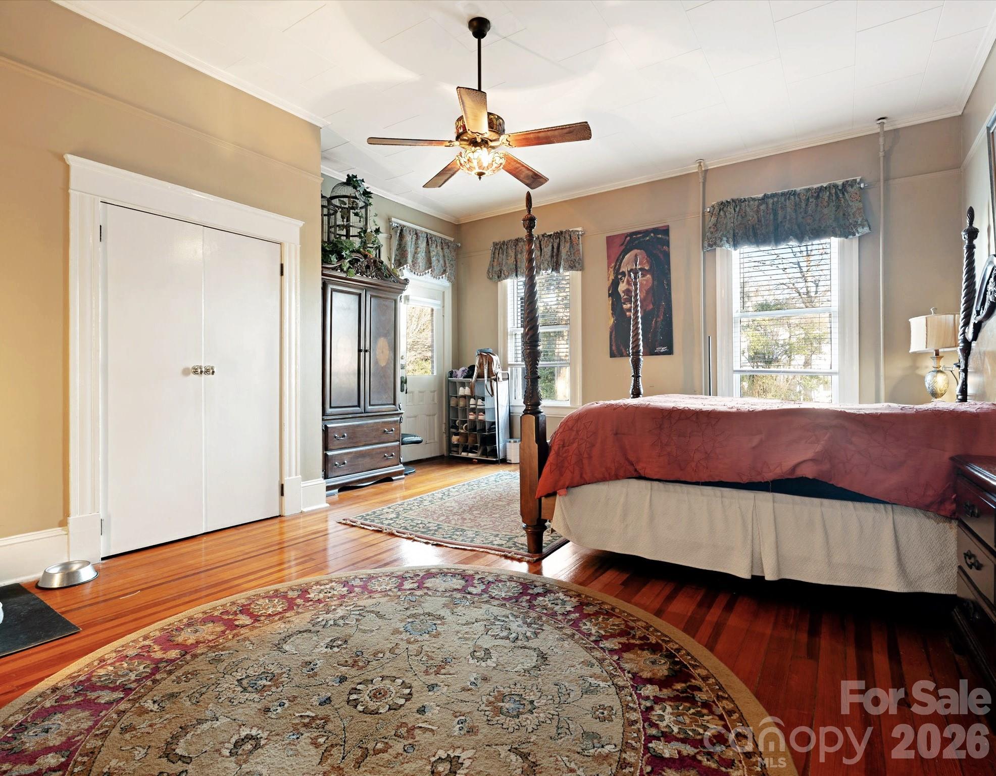 main property photo 18