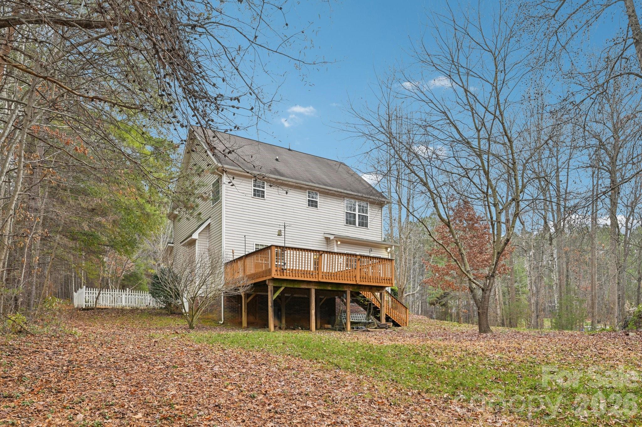 main property photo 36