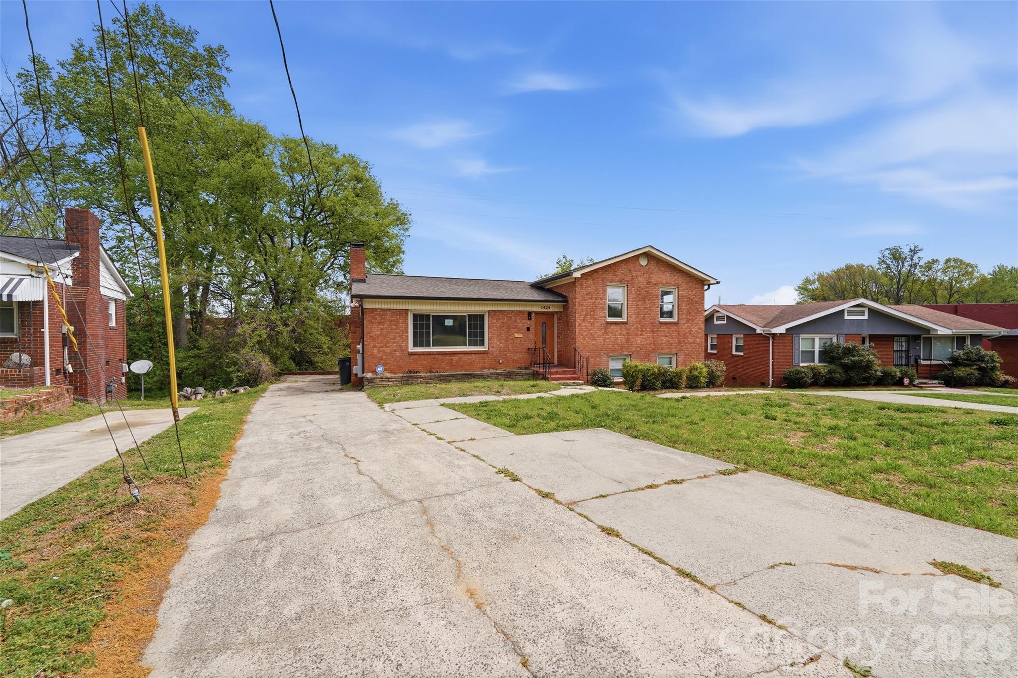 main property photo 41
