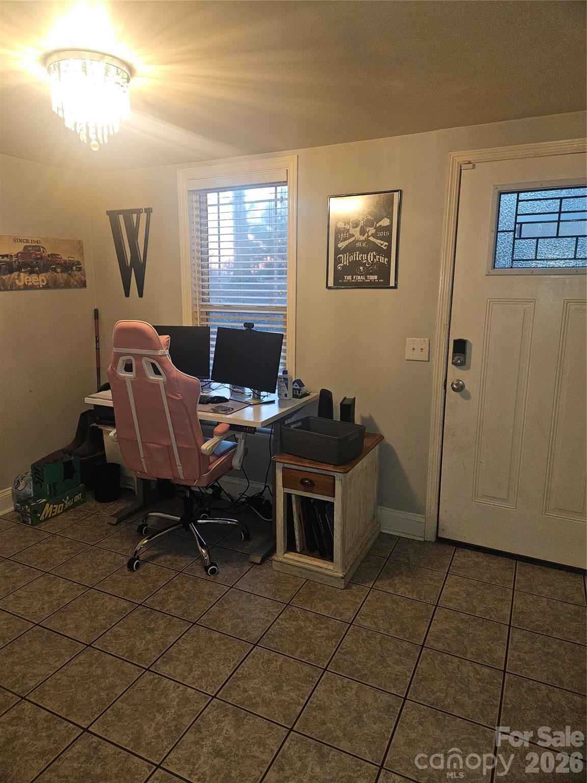 main property photo 6