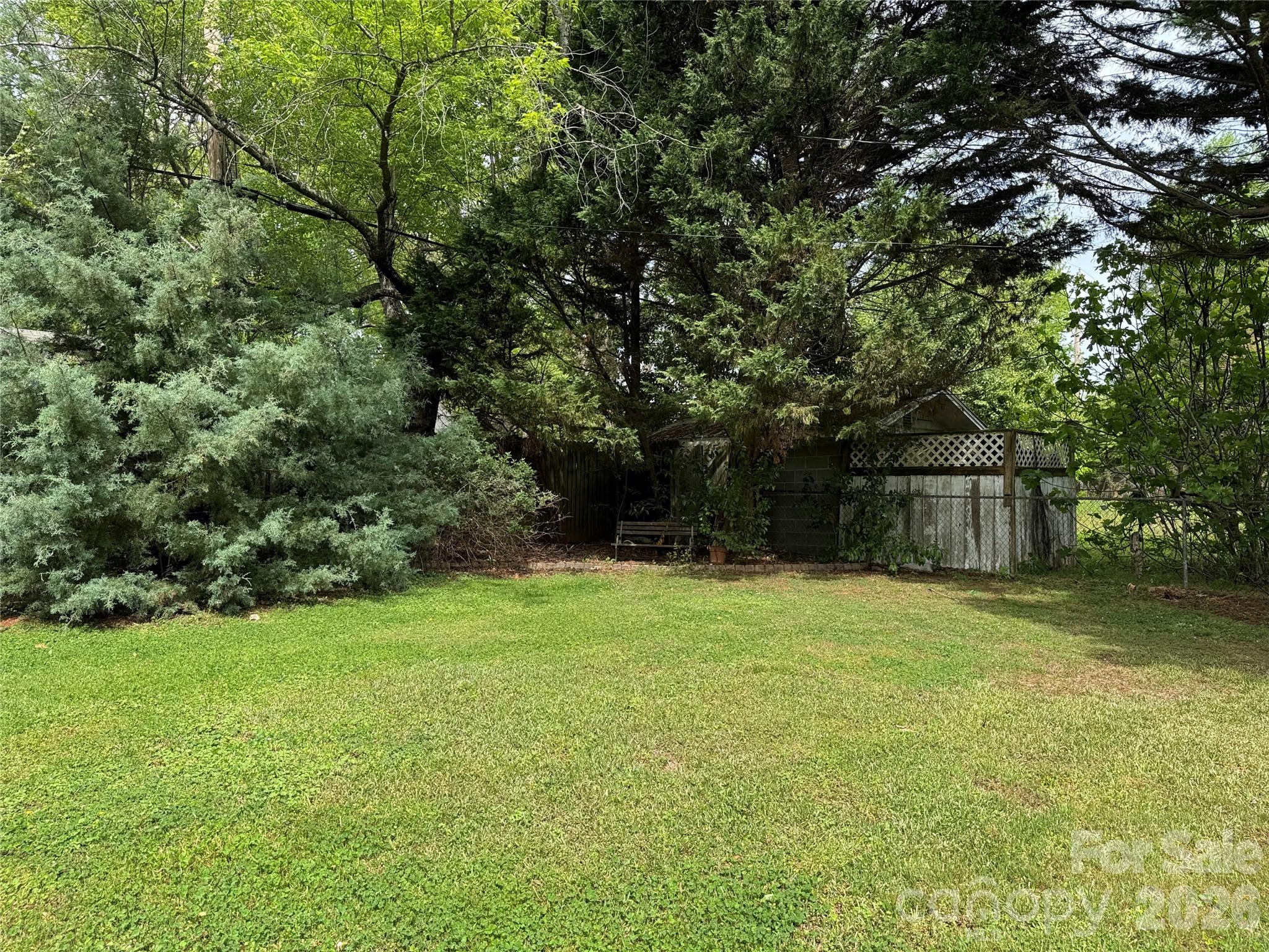 main property photo 31