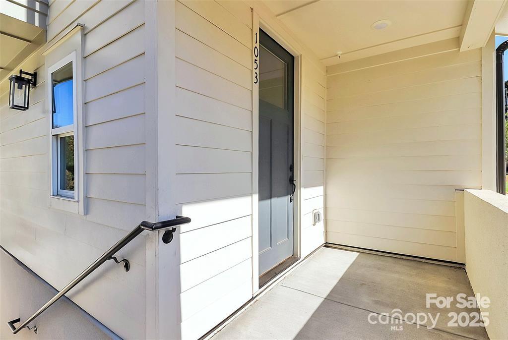 property viewer photo 2