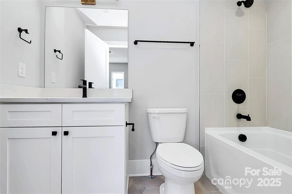 property viewer photo 27