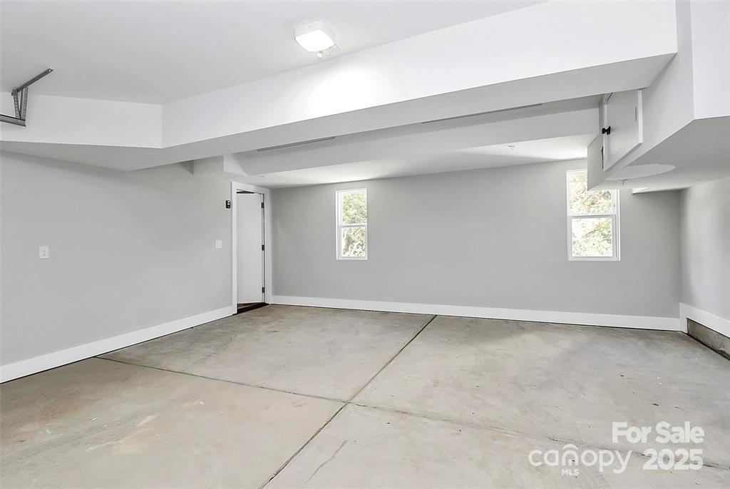property viewer photo 31