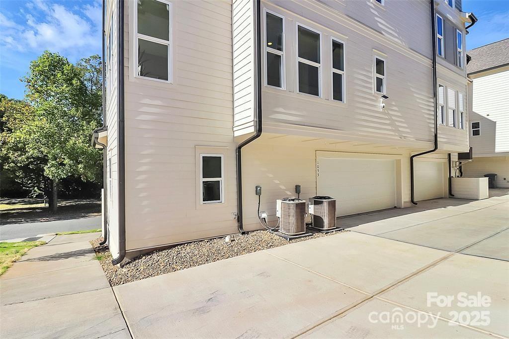 property viewer photo 33