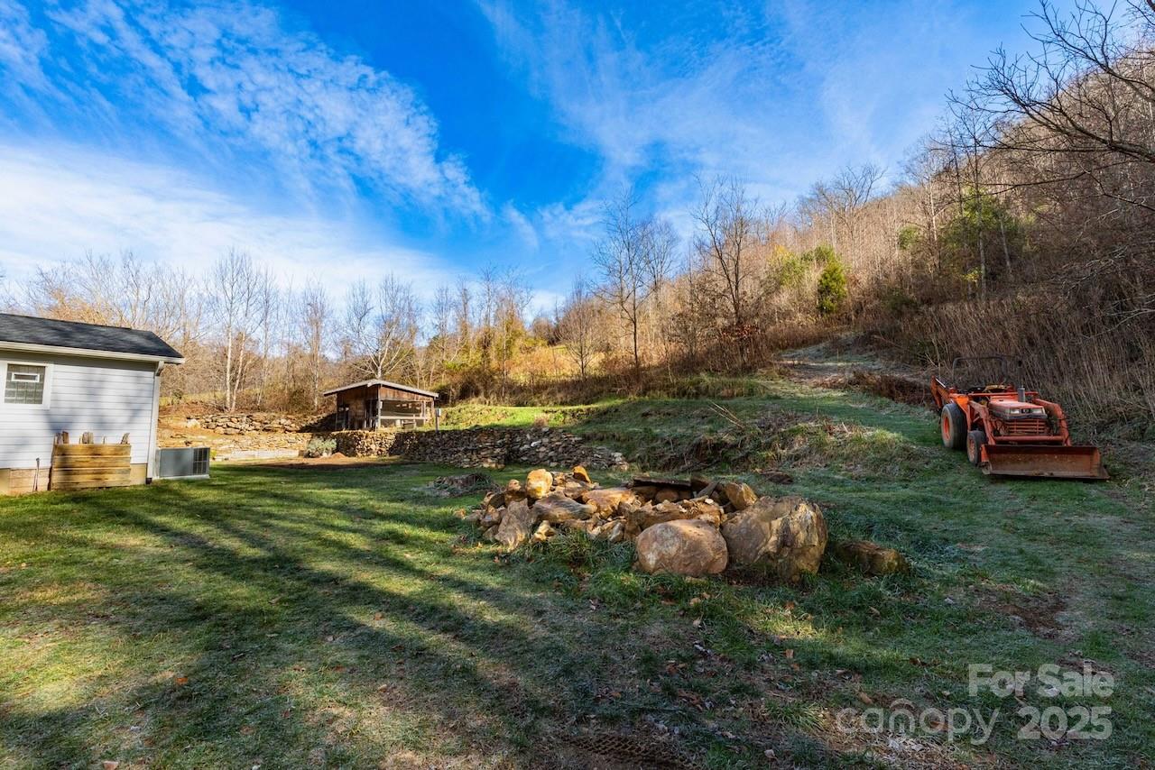 main property photo 29
