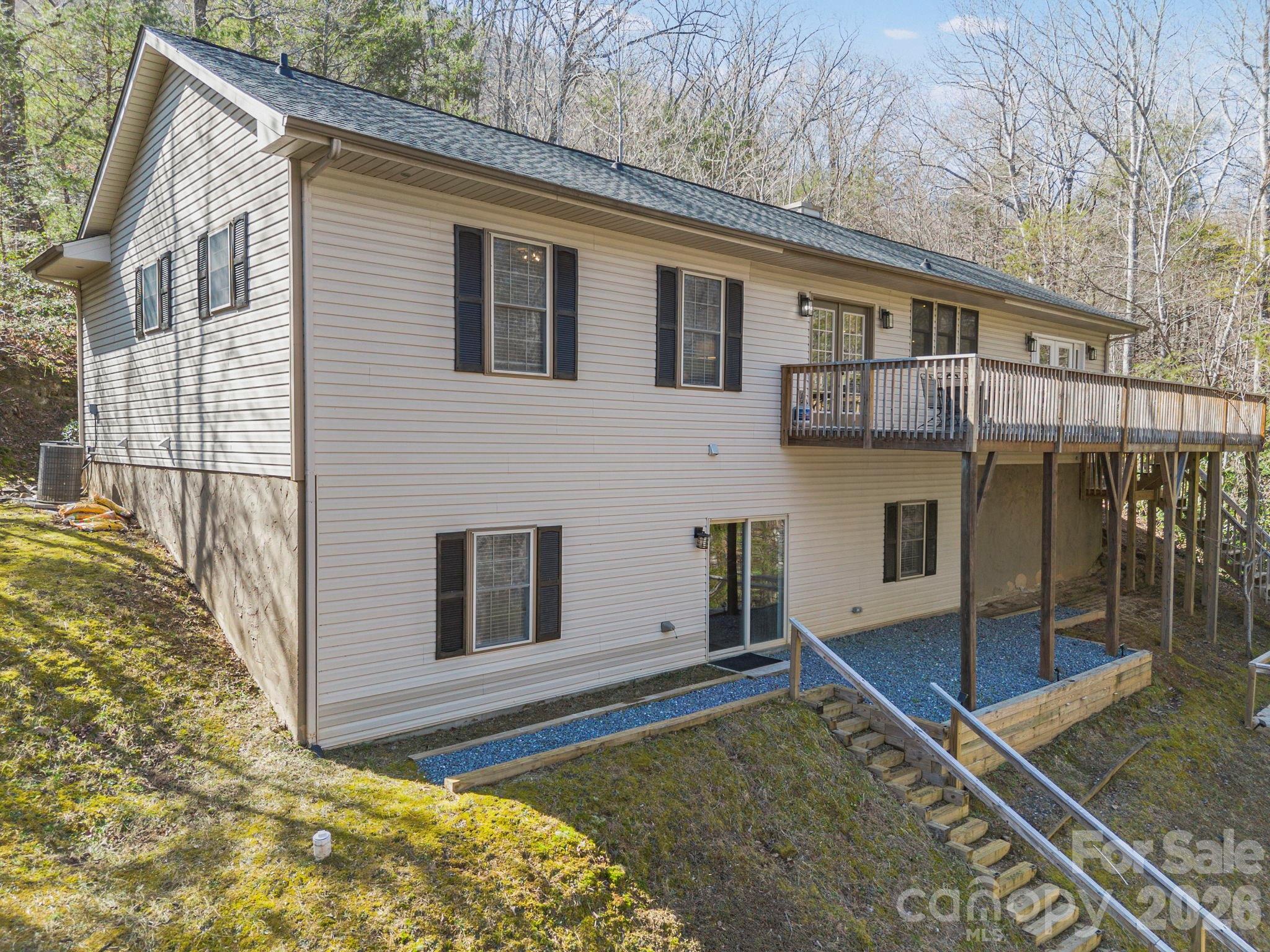 main property photo 35