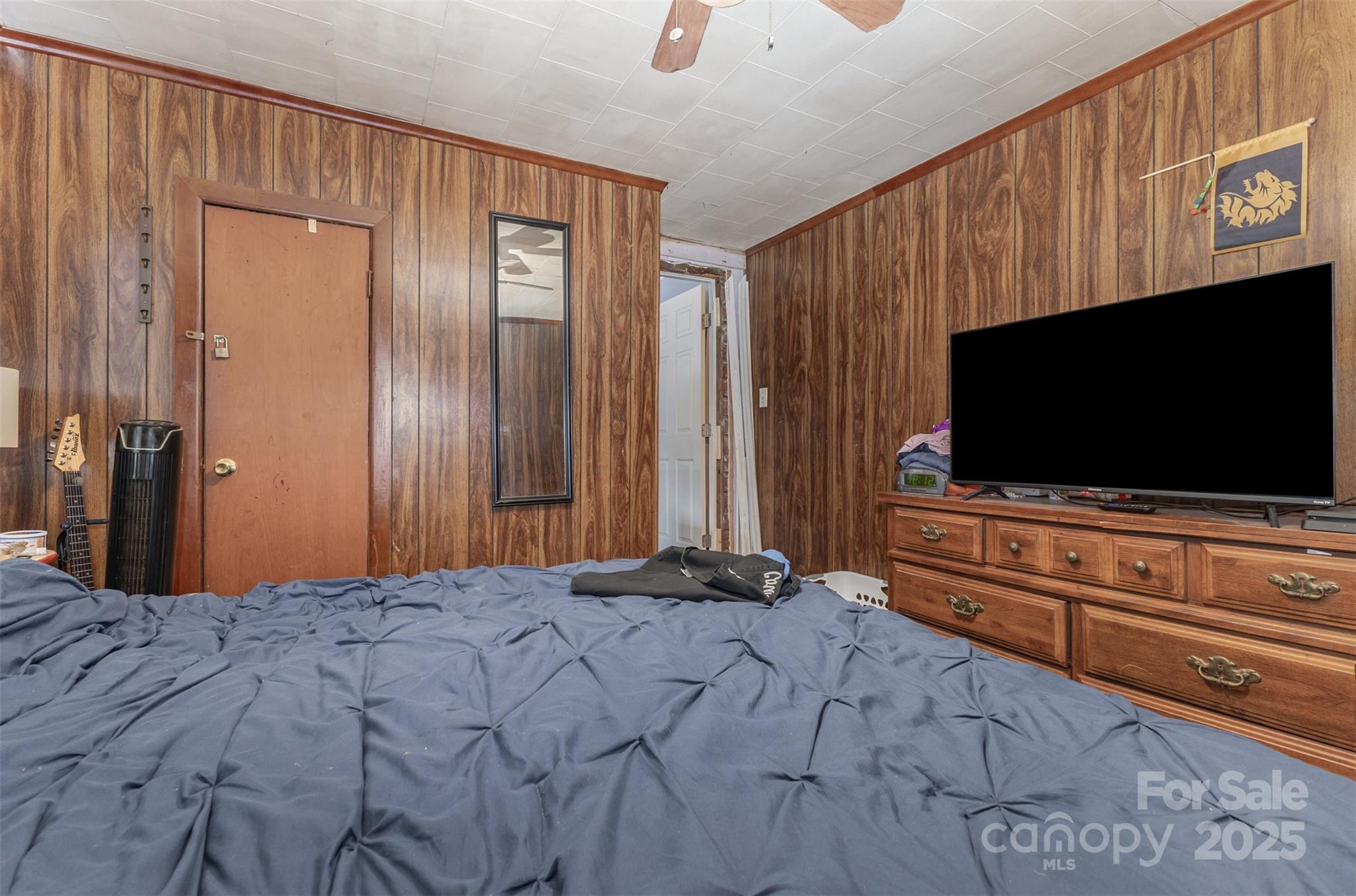 property viewer photo 12