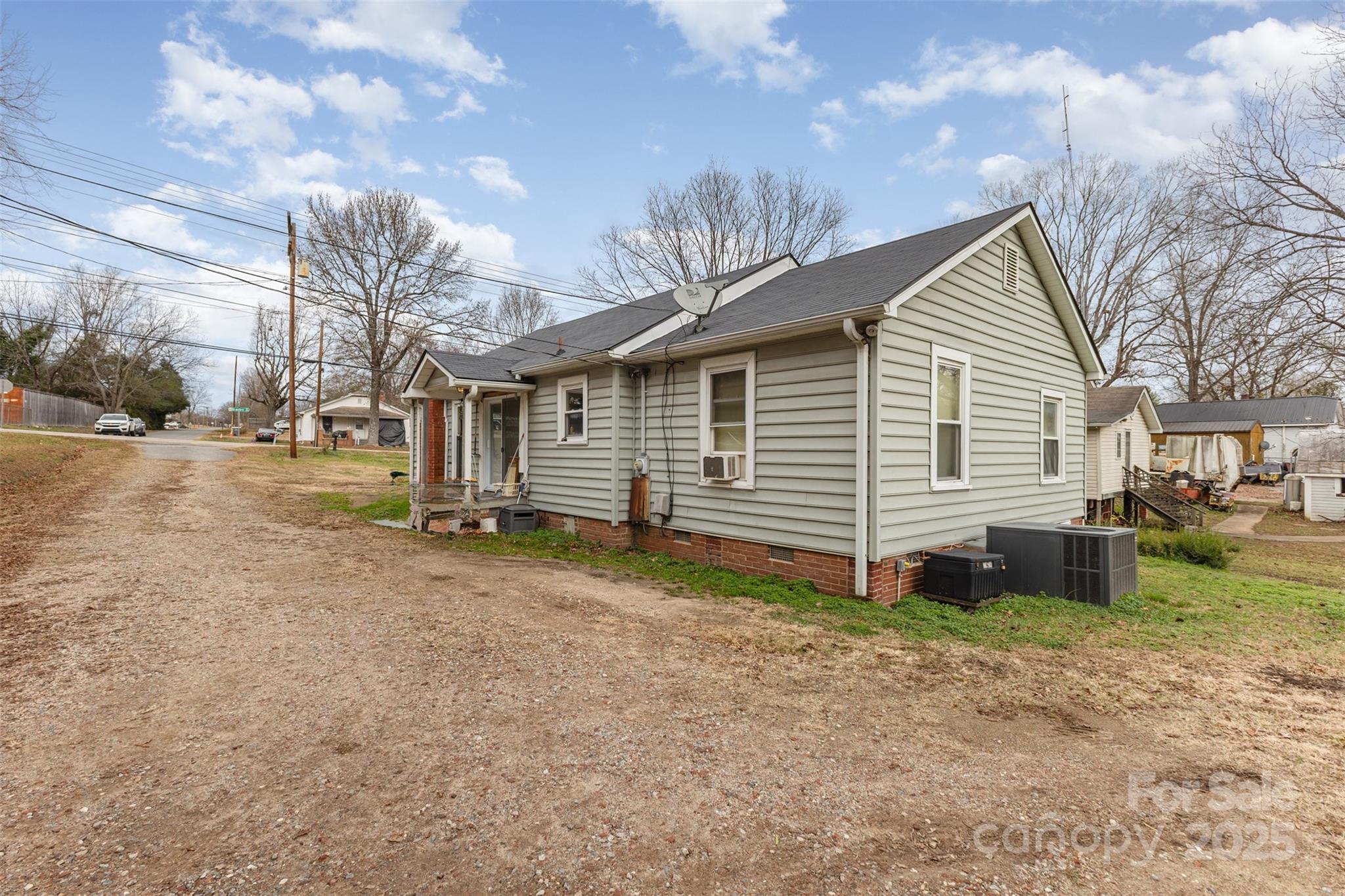 property viewer photo 18