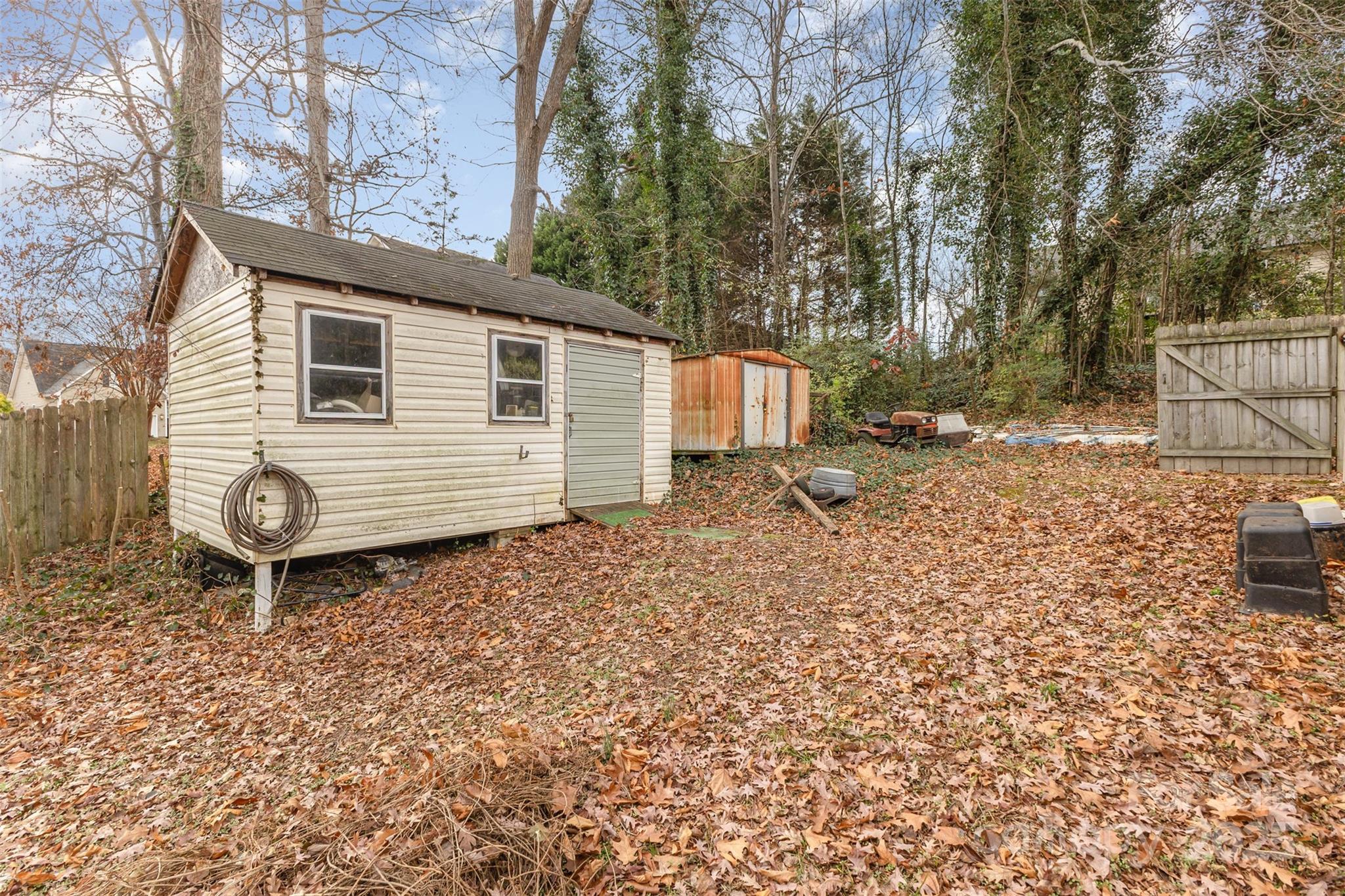 property viewer photo 19