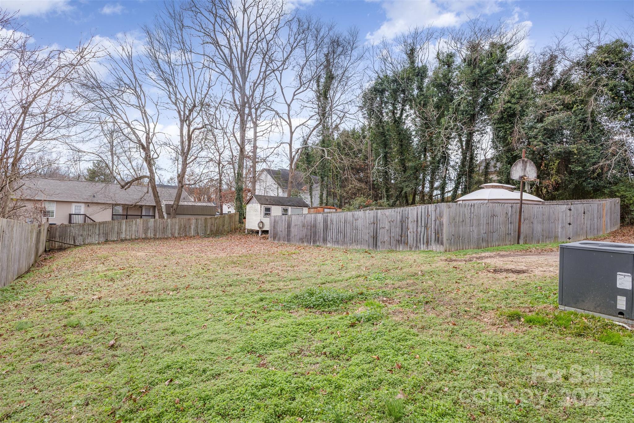 property viewer photo 20