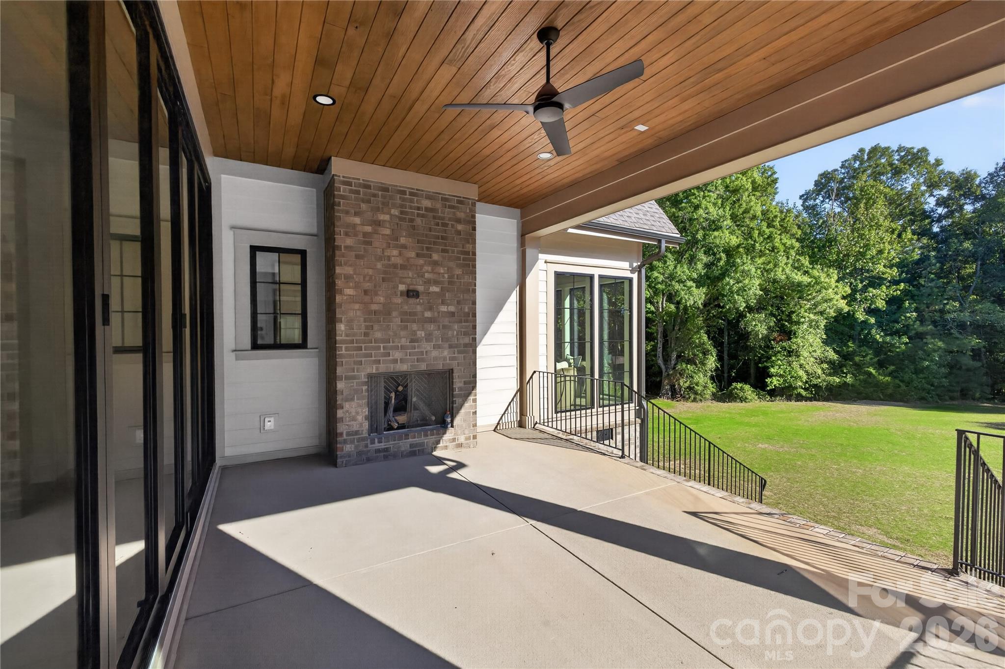 main property photo 43