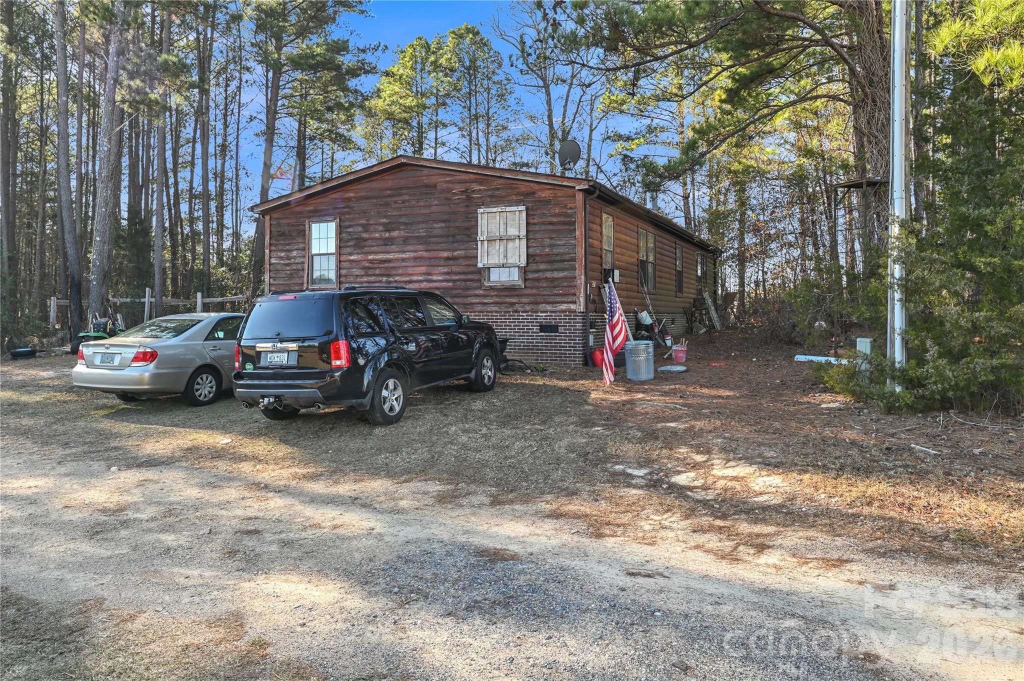 main property photo 18