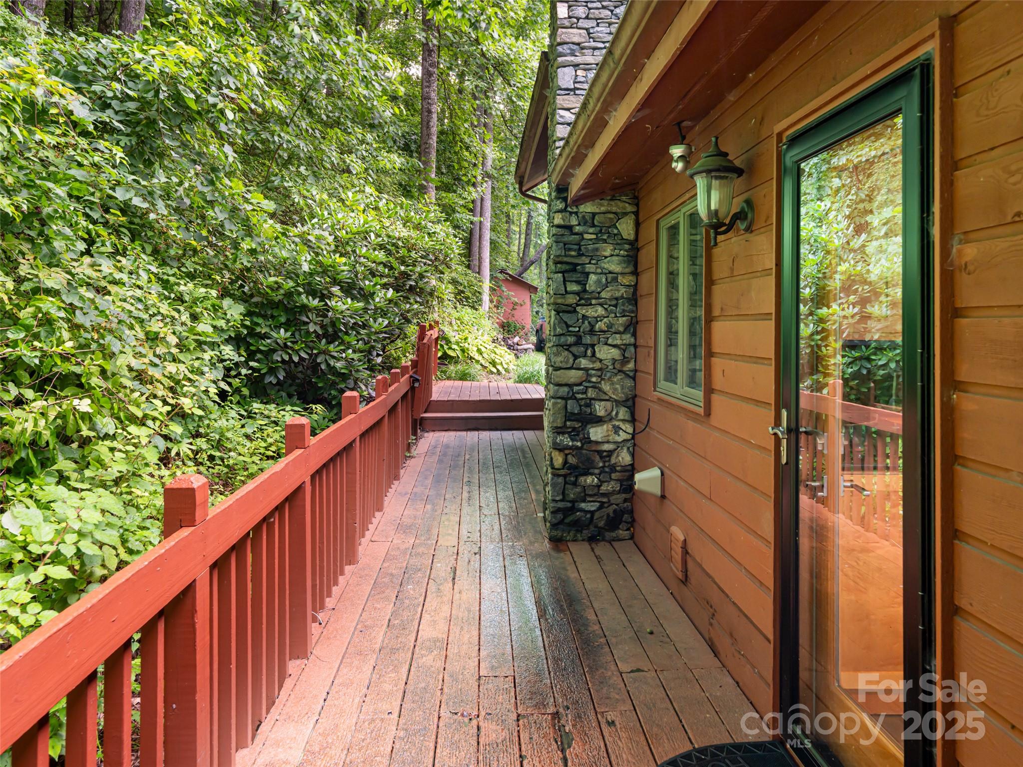 main property photo 41