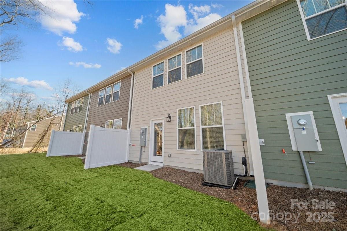 property viewer photo 23