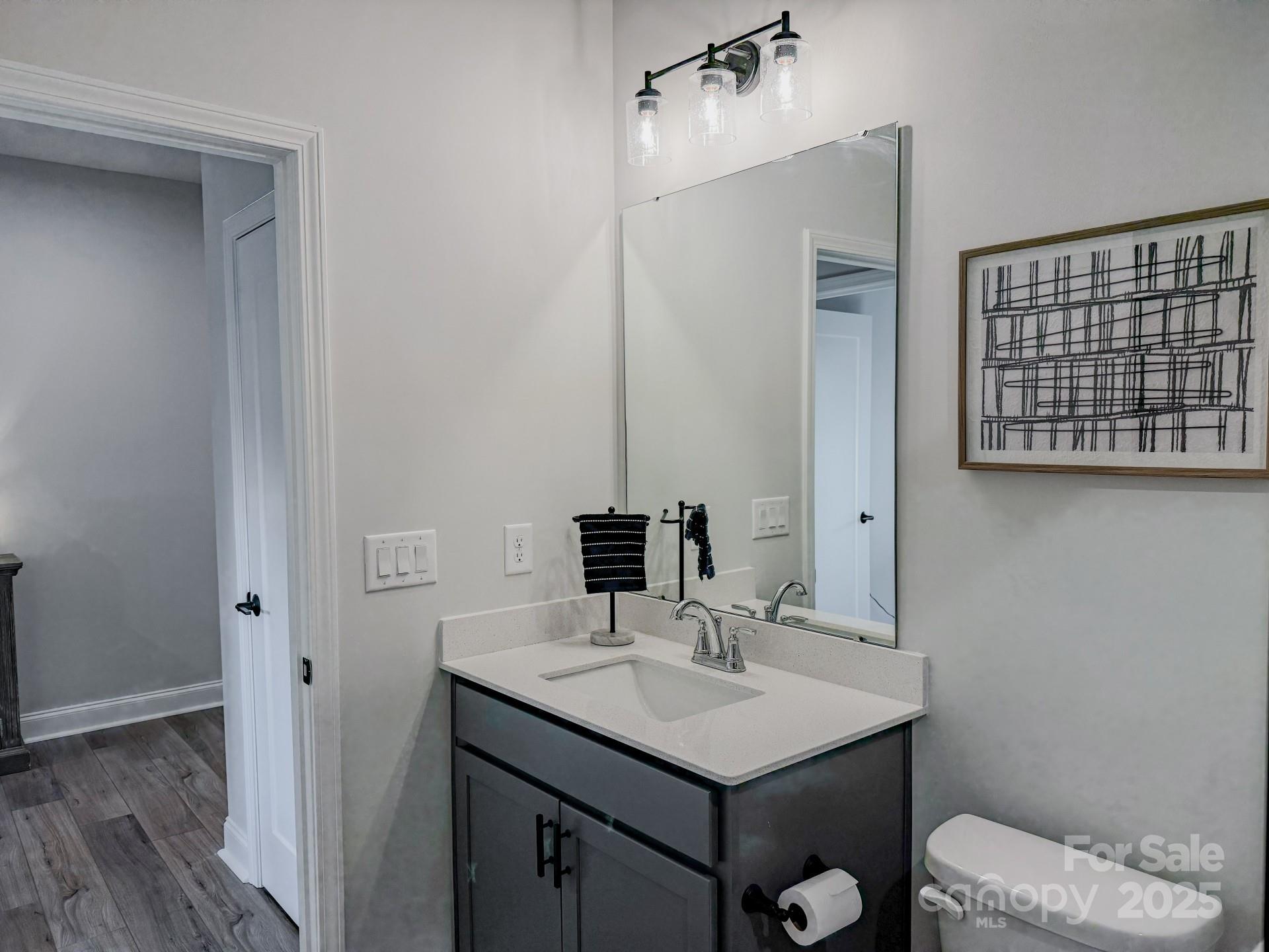 property viewer photo 13