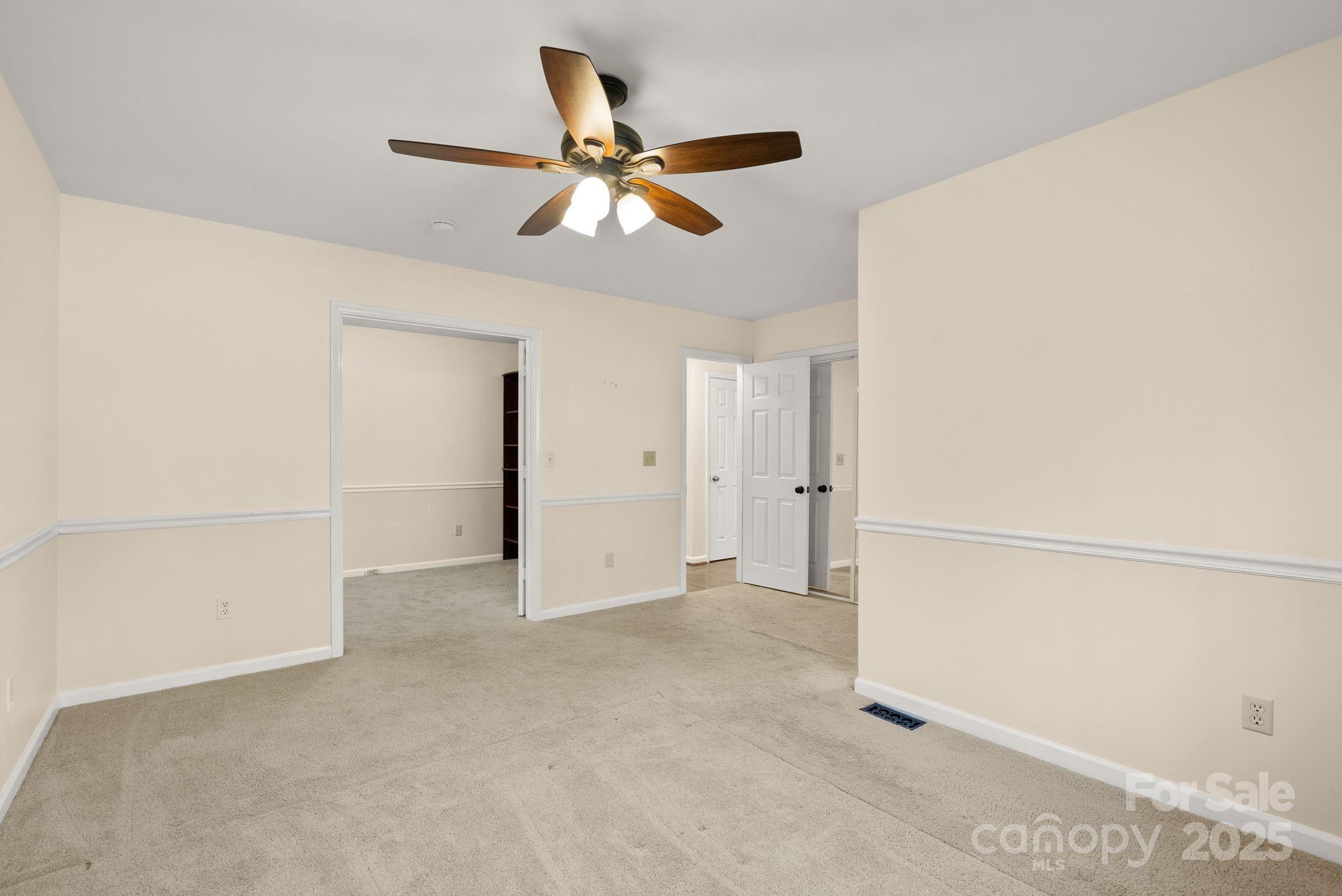 property viewer photo 18