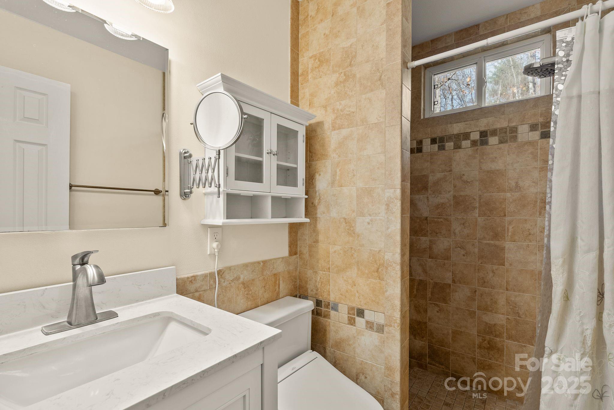 property viewer photo 20