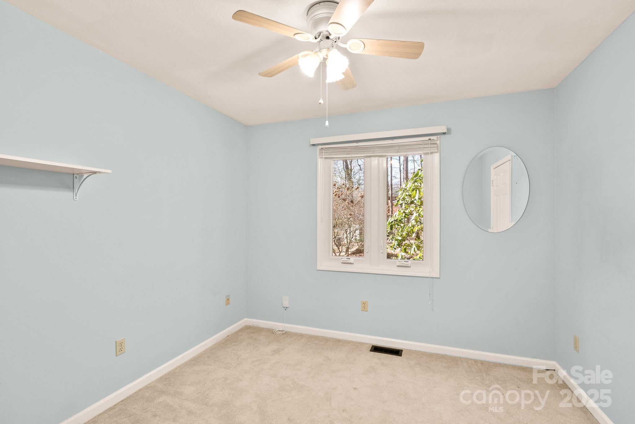 property viewer photo 21