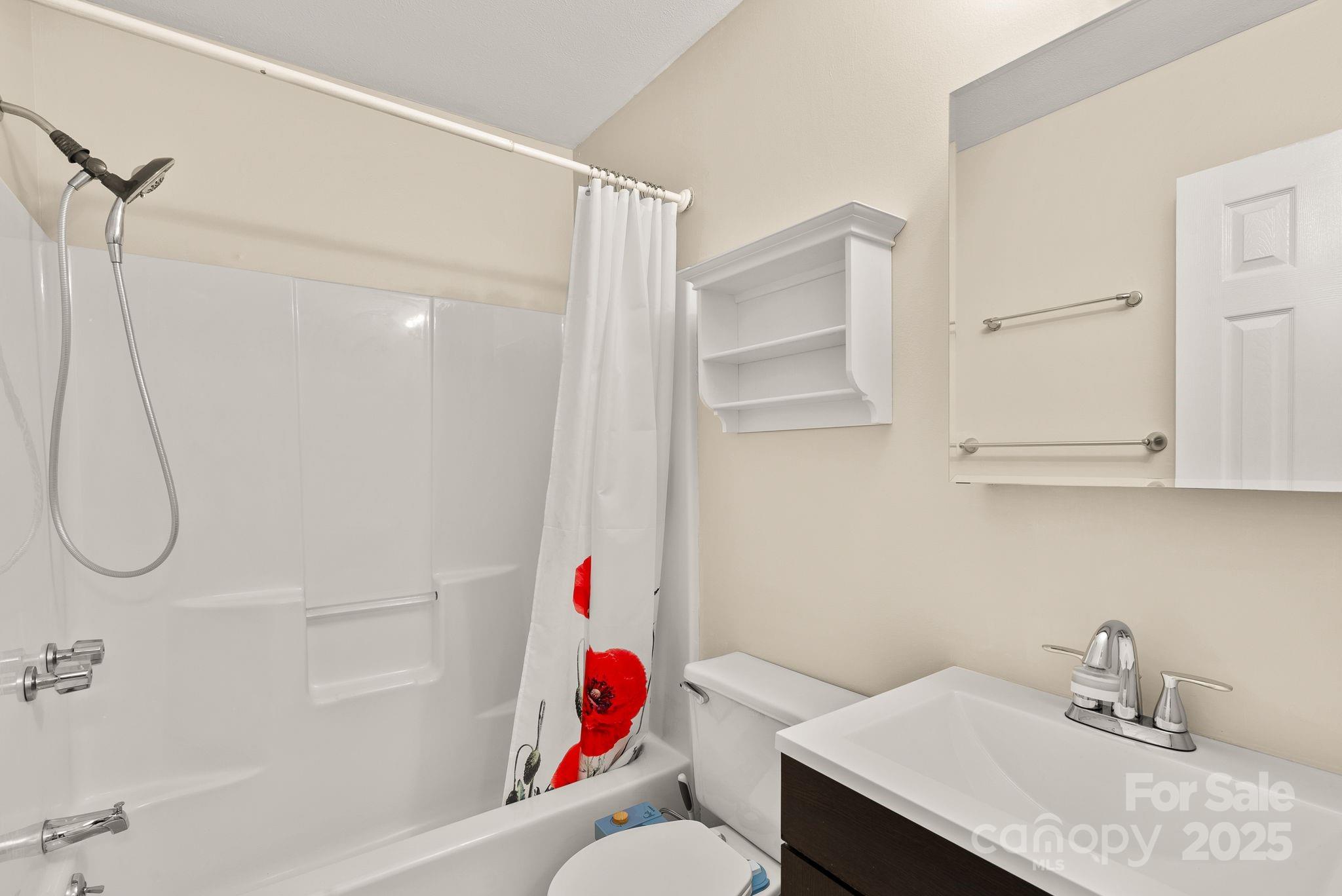 property viewer photo 24