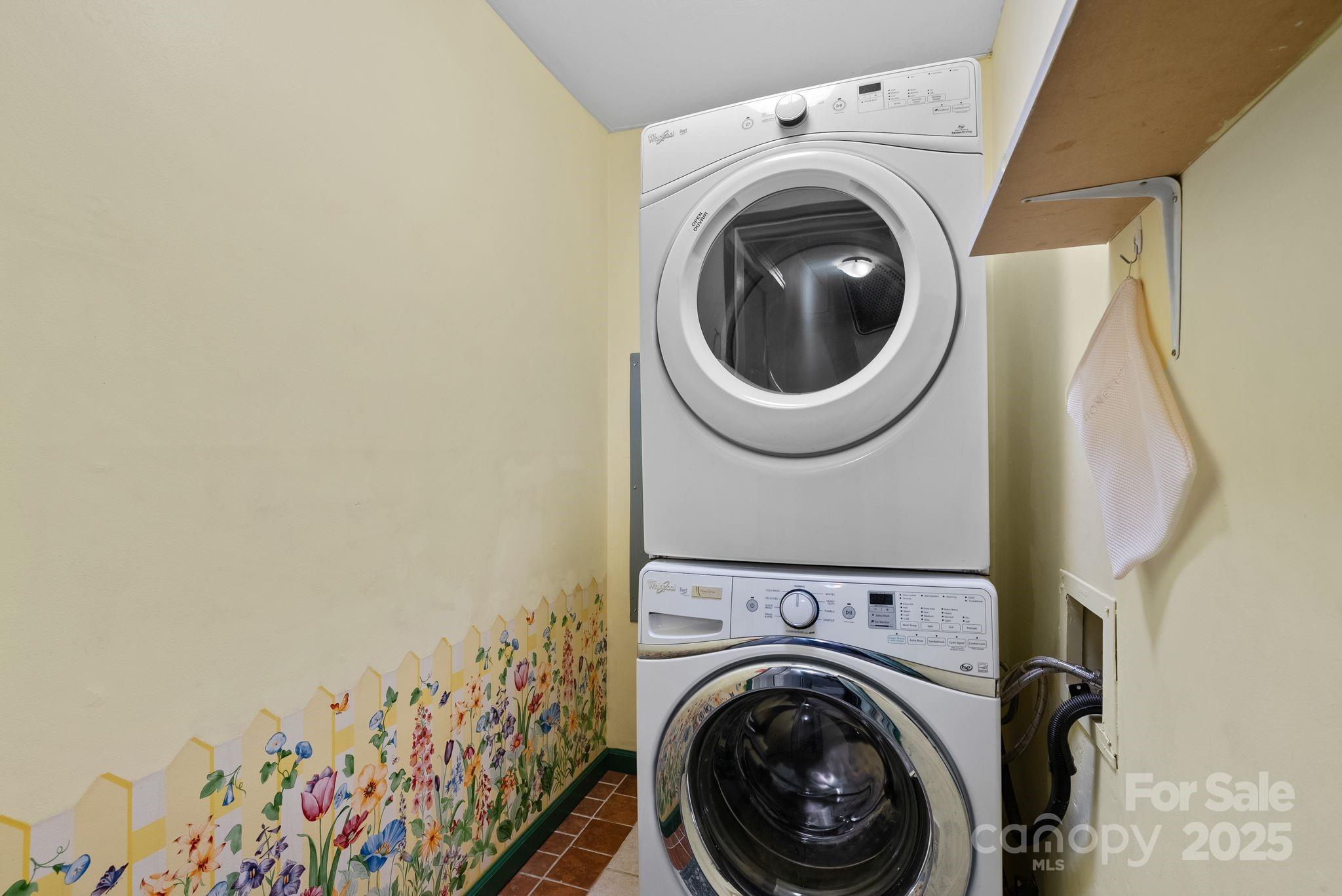 property viewer photo 25