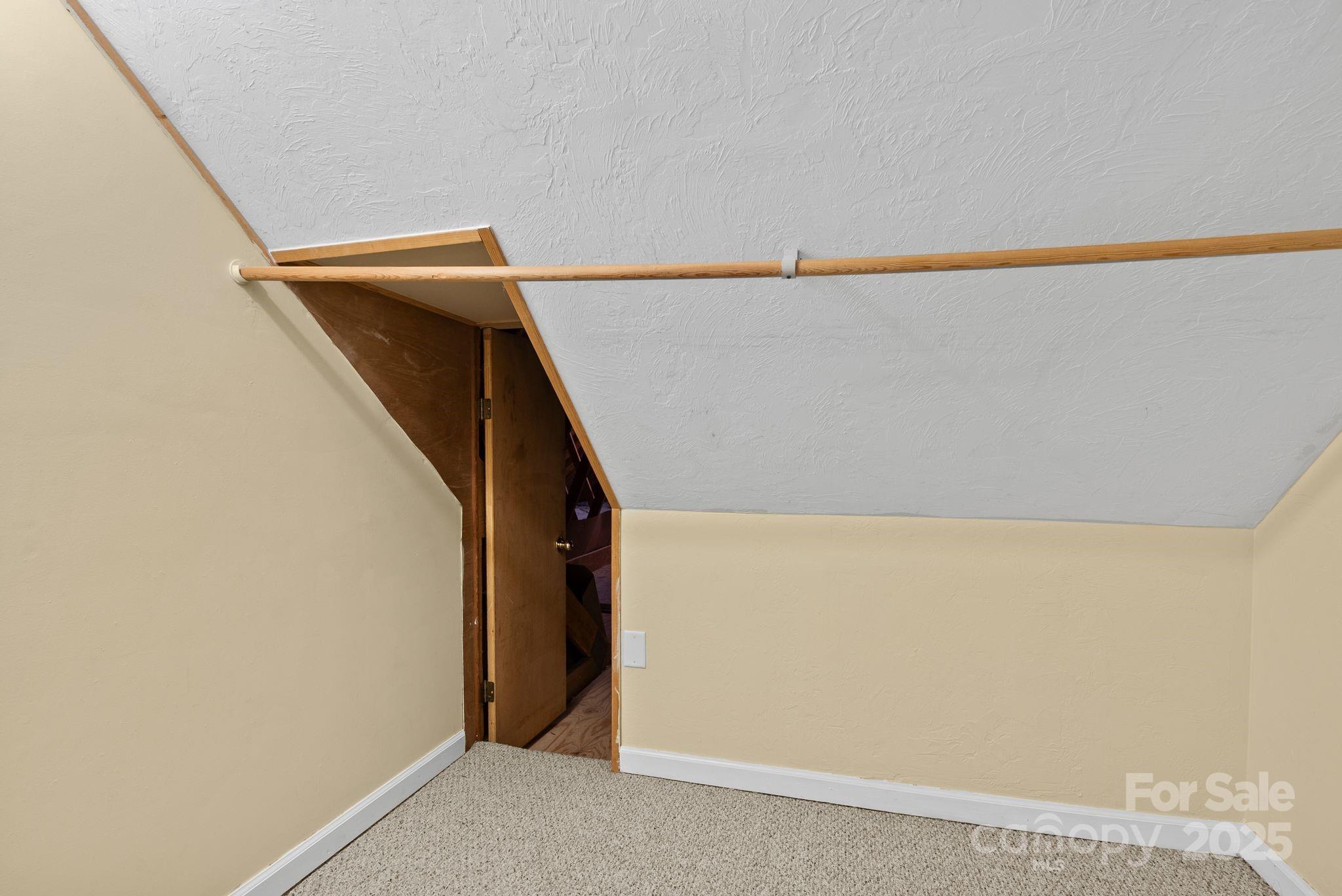 property viewer photo 28