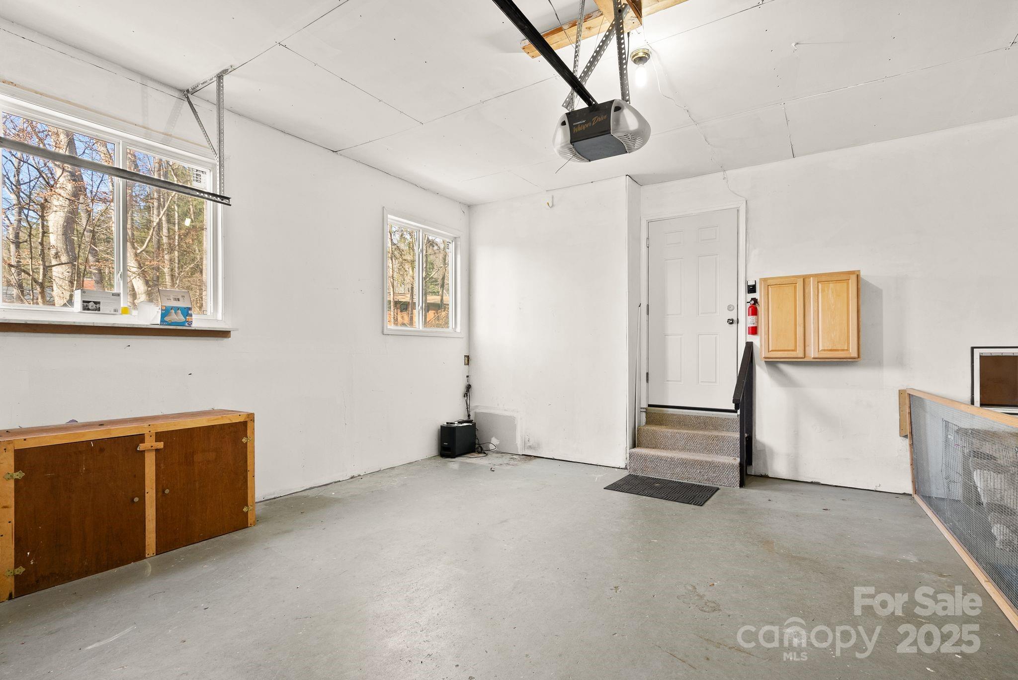 property viewer photo 30