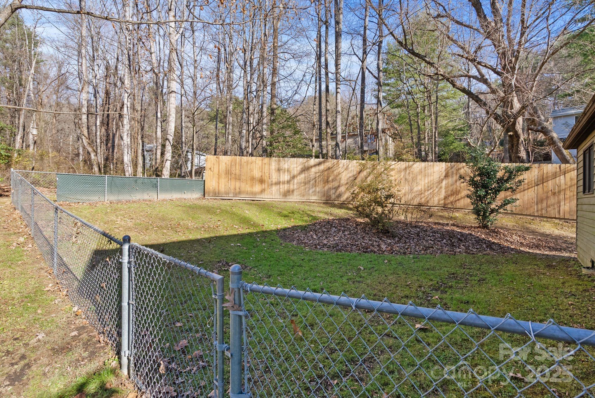 property viewer photo 37