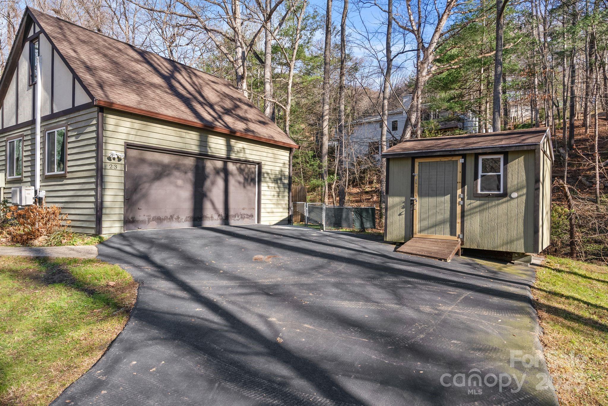 property viewer photo 38