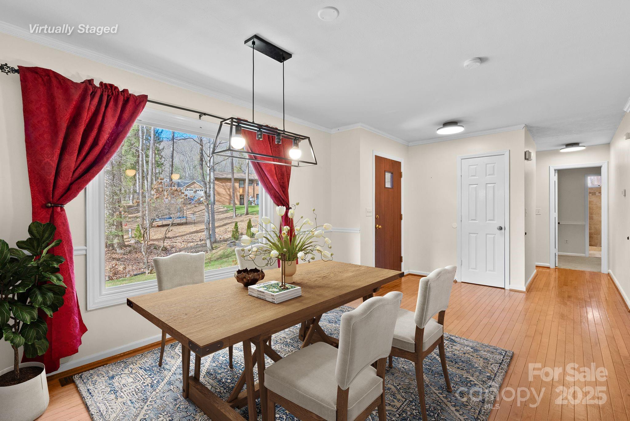 property viewer photo 8