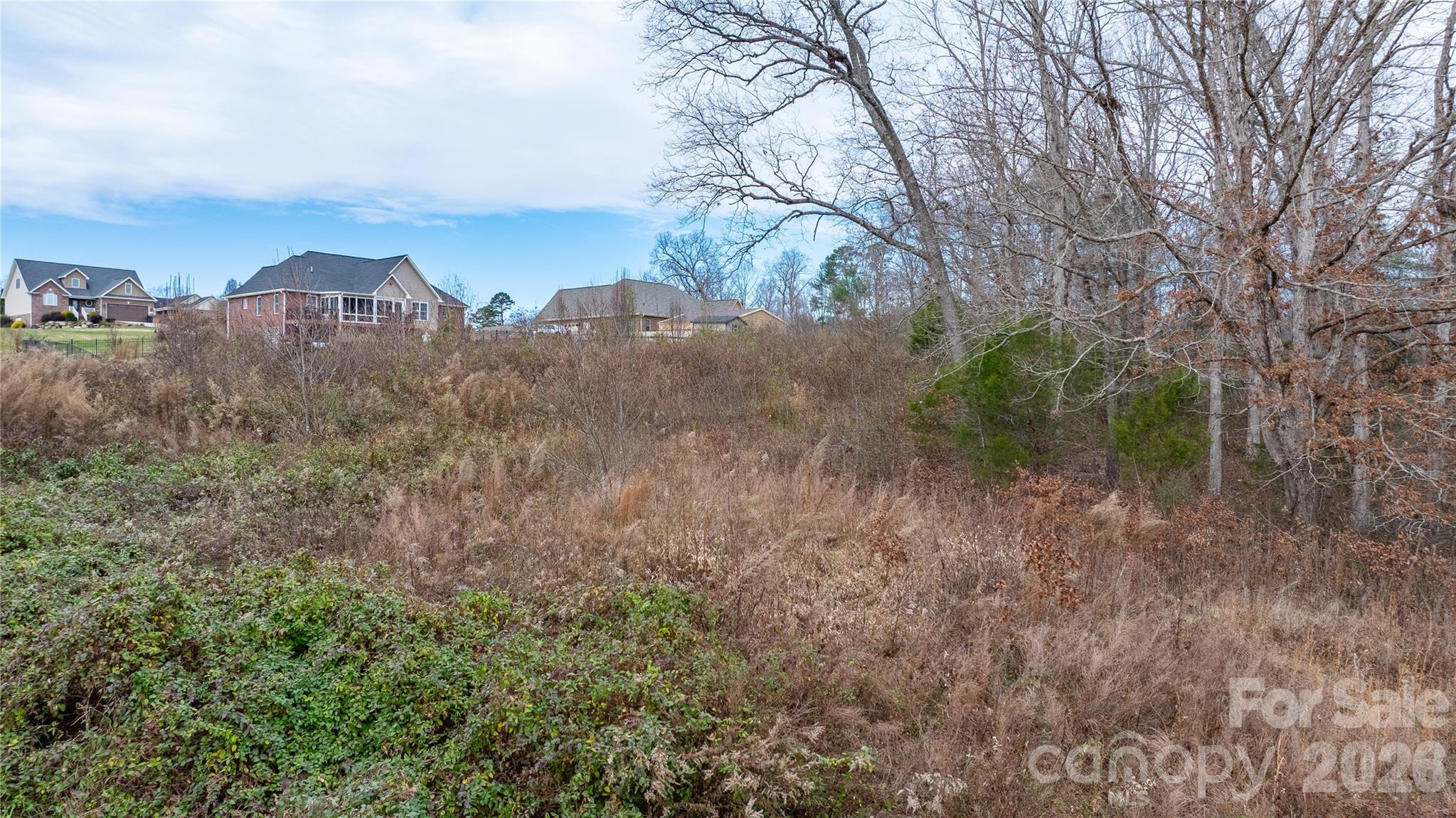 main property photo 13