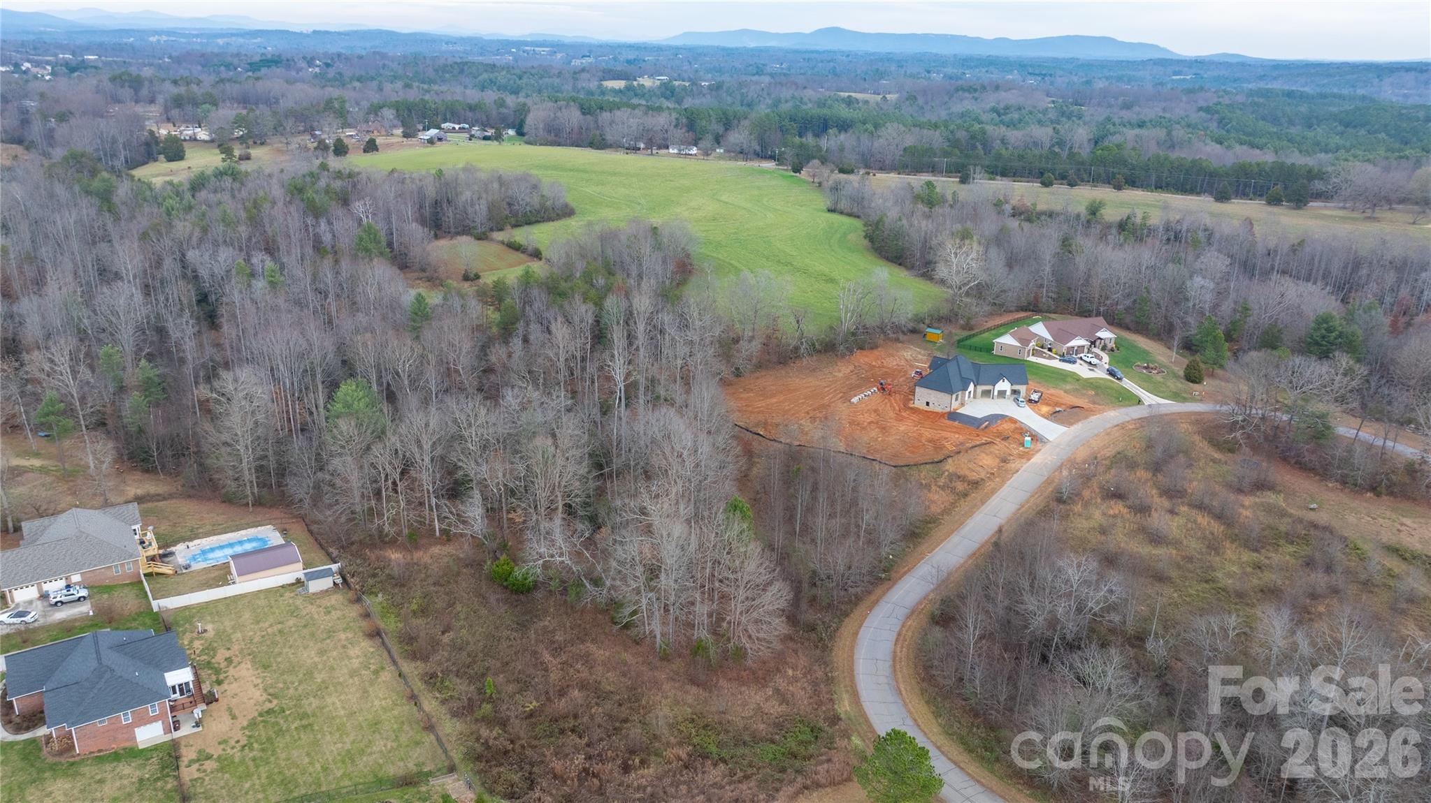 main property photo 6