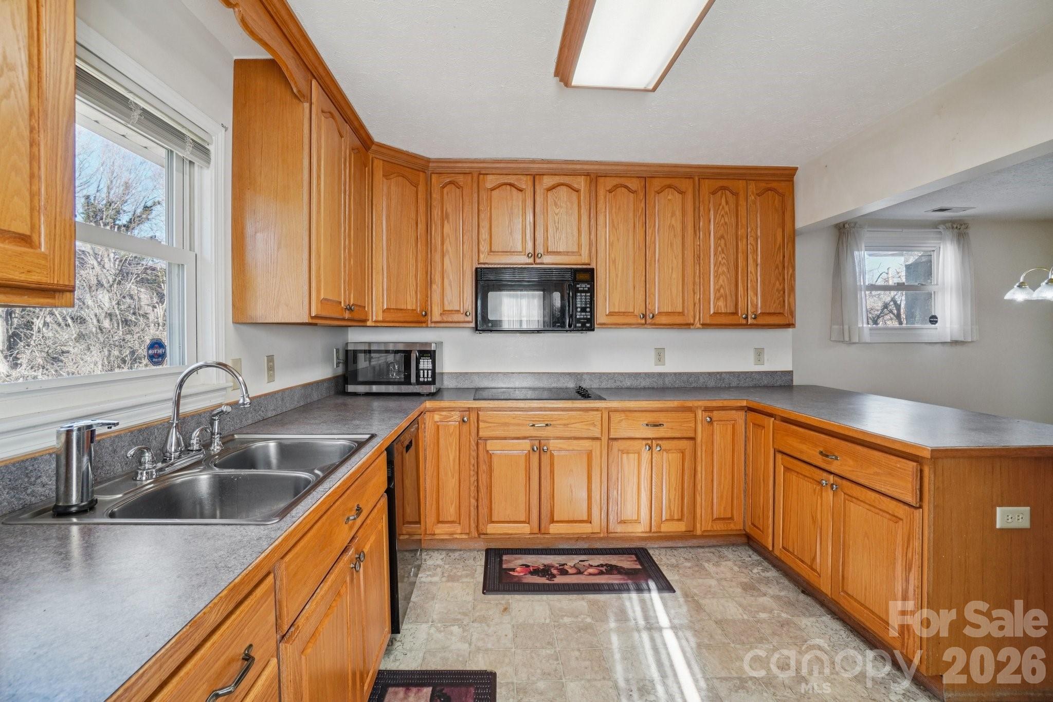 property viewer photo 14