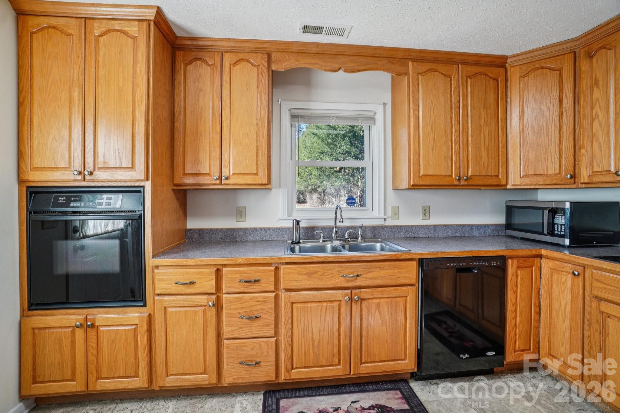 property viewer photo 15