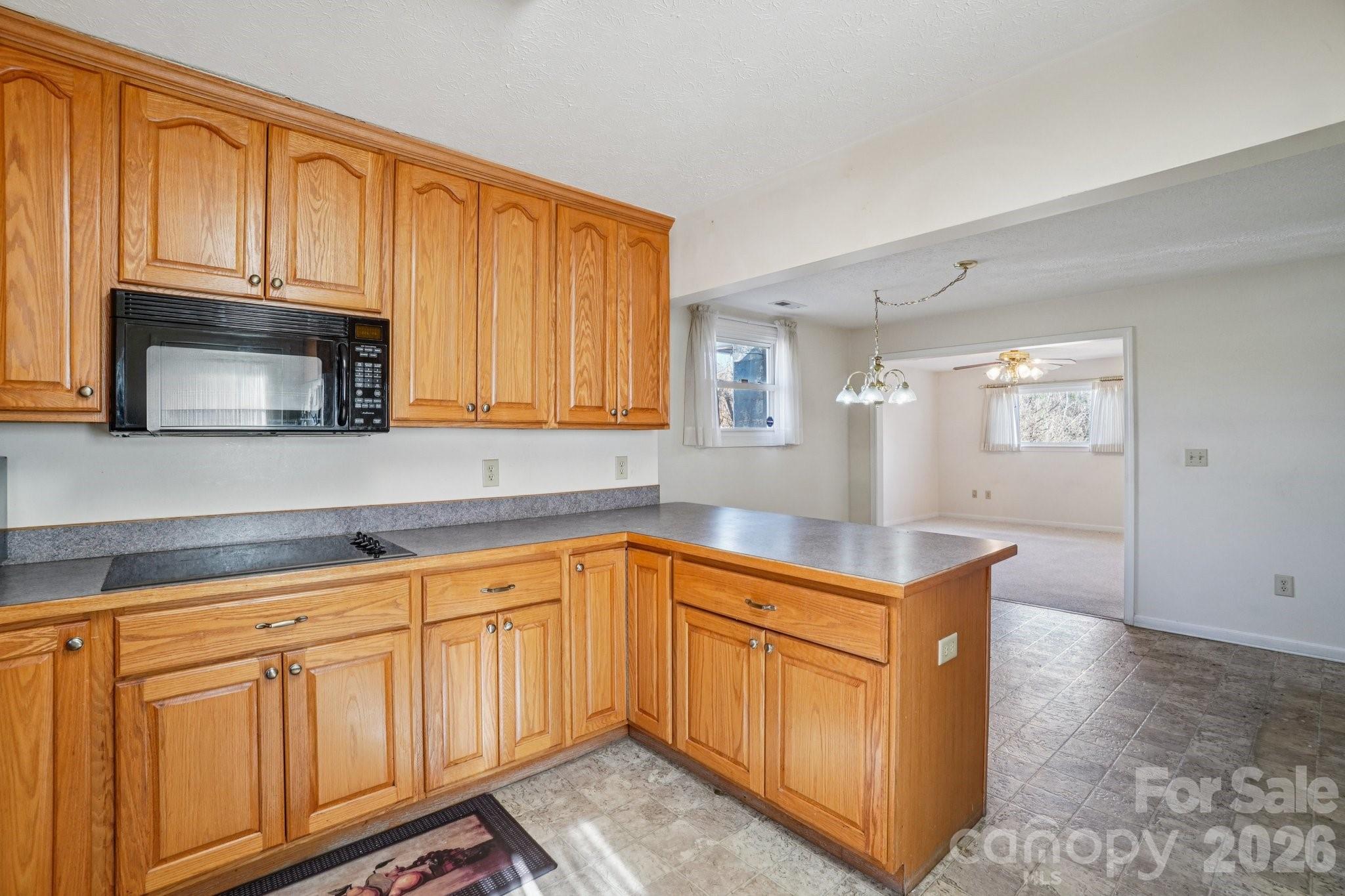 property viewer photo 16